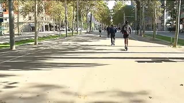 Una distracción del conductor del patinete eléctrico pudo provocar el atropello de una anciana en Esplugues