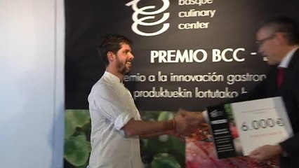 El chef Paulo Airaudio triunfa con su receta &#039;Molleja, ajo negro y zanahoria&#039;