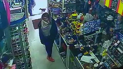 Violento y racista atraco a un bazar chino por 3,50EUR