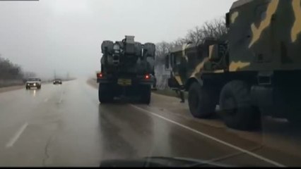 Rusia y Ucrania se refuerzan militarmente en una situación que comienza a ser límite