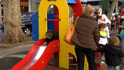Siete de cada diez españolas desearía tener como mínimo dos hijos a pesar de que la natalidad ha caído en picado en los últimos años