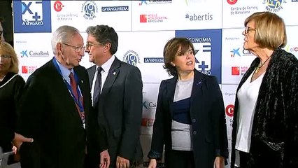 Sáenz de Santamaría pide al Govern que salga del 21D "diálogo dentro de la Constitución y de la ley para trabajar por la concordia"