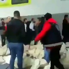 Gaziosmanpaşa'da CHP'liler suç üstü oldu! Polise saldırdılar