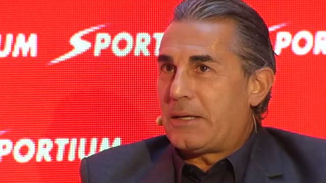 Scariolo sobre la crisis de las ventanas FIBA: Es entre lo atípico y lo absurdo