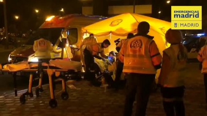 Fallece un motorista de 26 años tras impactar contra una acera en el centro de Madrid