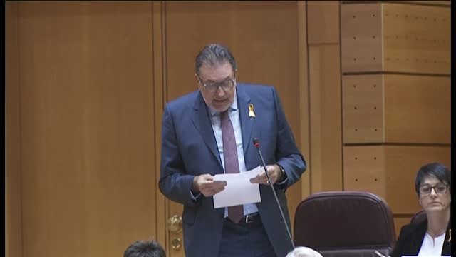 El senador Josep Lluis Cleríes acusa al ministro de Justicia de perseguir ideas, no delitos