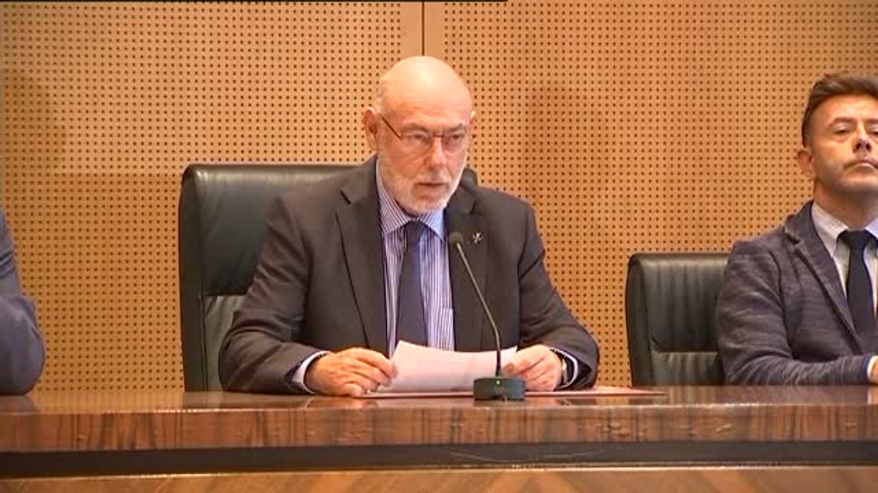 La Fiscalía presenta una querella por rebelión, sedición y malversación contra el Govern y la Mesa del Parlament