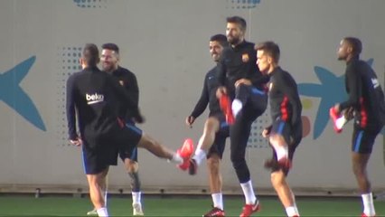 El Barça realiza el último entrenamiento de la semana