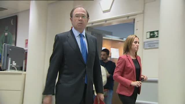 El Gobierno ofrece un cara a cara a Puigdemont si acude al Senado