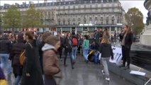 Cientos de mujeres claman en París contra el acoso sexual