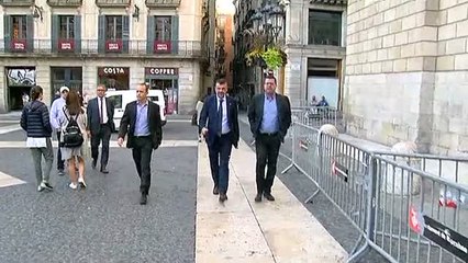Santi Vila pide discreción a su llegada al Consejo de la Generalitat