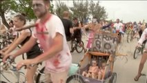 Unas 6.000 personas salen a las calles de Florida disfrazadas de muertos vivientes