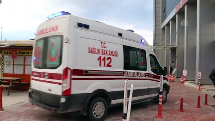 Burdur'da otomobil şarampole devrildi: 3 ölü, 2 yaralı