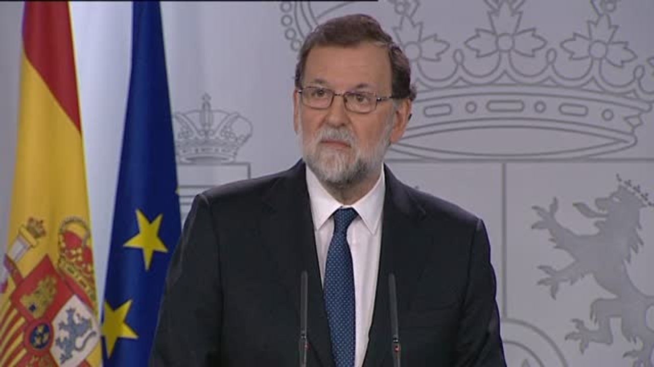 Rajoy anuncia el cese como president de Carles Puigdemont y de todo el Govern de Cataluña