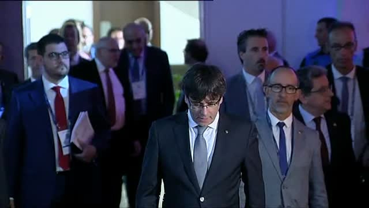 El poder económico catalán pide a Puigdemont que renuncie a la independencia