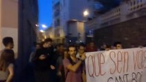 Tensión entre manifestantes frente al cuartel de Sant Boi