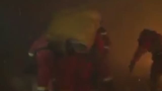 El infierno al que se enfrentan los héroes que luchan contra las llamas
