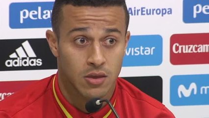 Thiago: "Venimos a jugar al fútbol, no a opinar de debates políticos"