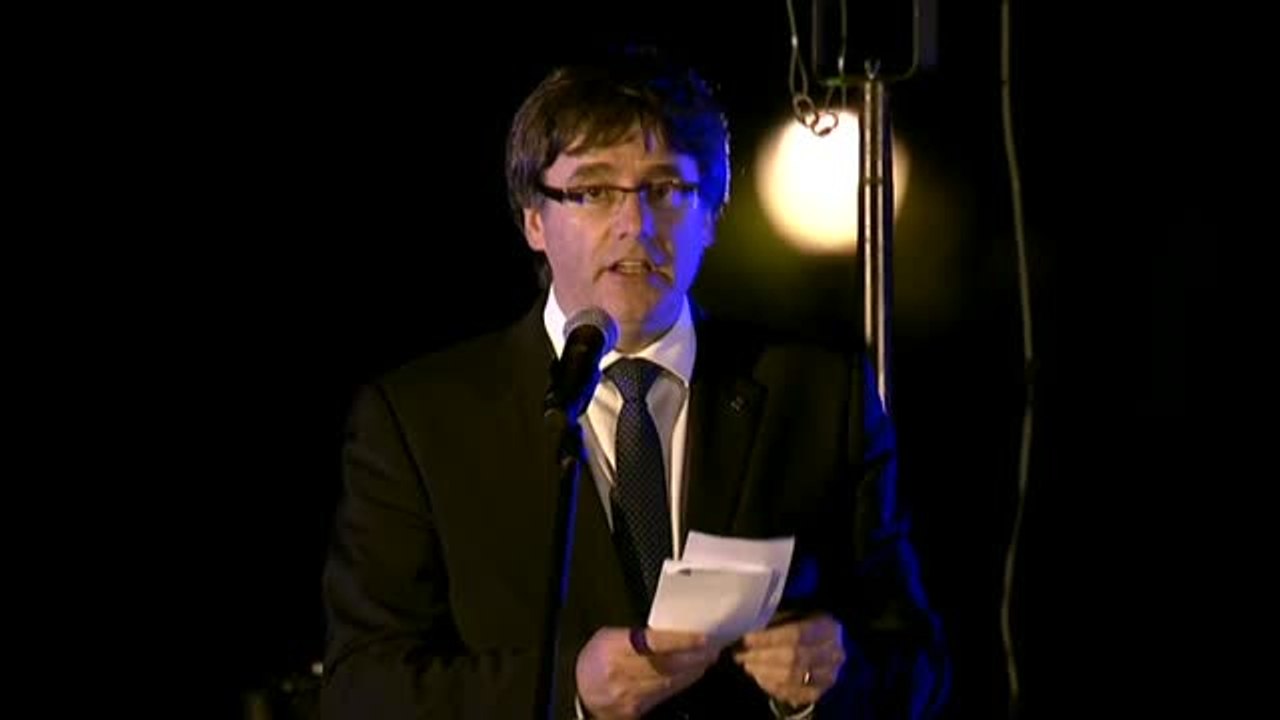 Puigdemont, en el cierre de campaña pro referéndum: "Ya hemos ganado"