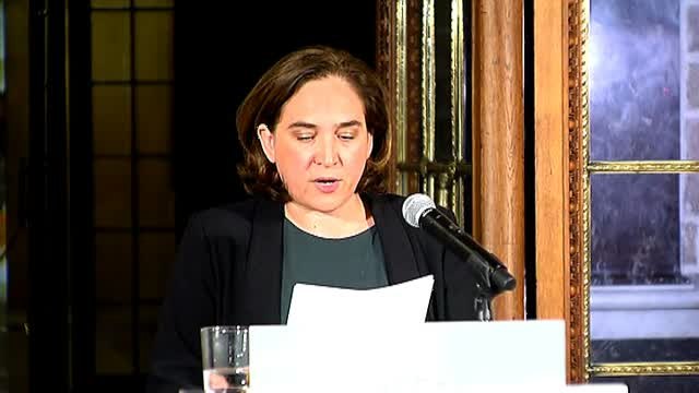 Ada Colau: Le pido al señor Rajoy que descarte aplicar el 155