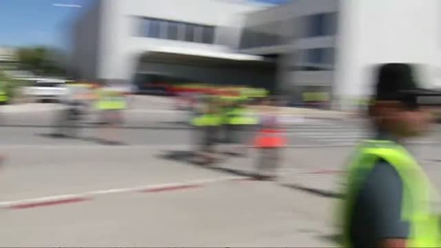 División de opiniones en el recibimiento a Piqué en Alicante