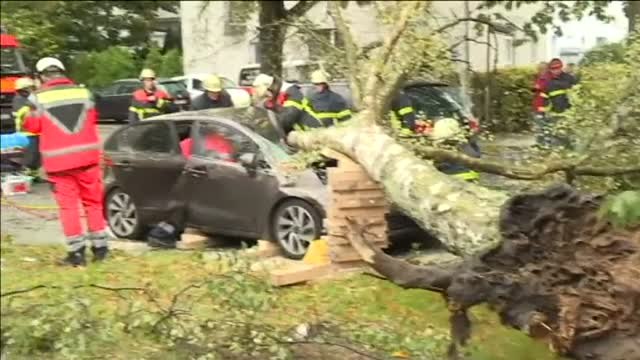 Al menos siete muertos por la tormenta Xavier en Alemania