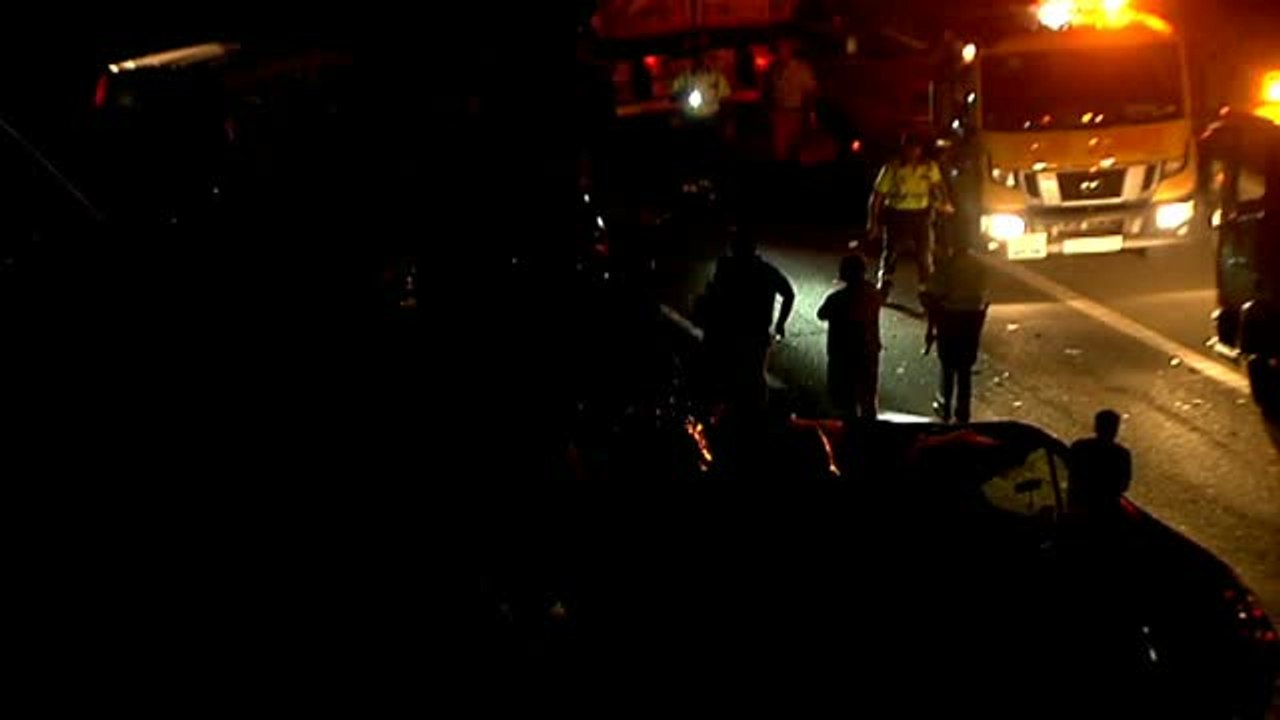 Cinco fallecidos y 10 heridos en un accidente múltiple en la A-7