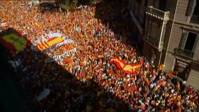 La movilización por la unidad de España colapsa Barcelona