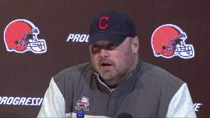 Kitchens: Browns won't get caught up in how 'great' roster looks on paper