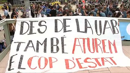 Concentraciones de universitarios catalanes en contra de las detenciones por el referéndum del 1-0