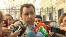El PP defiende a Rajoy ante las críticas de Aznar