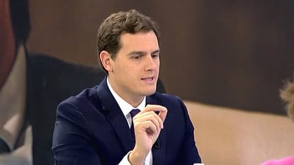 Rivera: "Los demócratas no podemos estar bloqueados por los delincuentes"