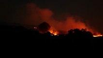 Un incendio obliga a evacuar a 500 vecinos en Gran Canaria