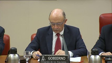 Descargar video: Montoro anuncia que el bloqueo de las cuentas de Cataluña se mantendrá de manera indefinida