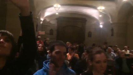 Download Video: Recuento de votos en la iglesia