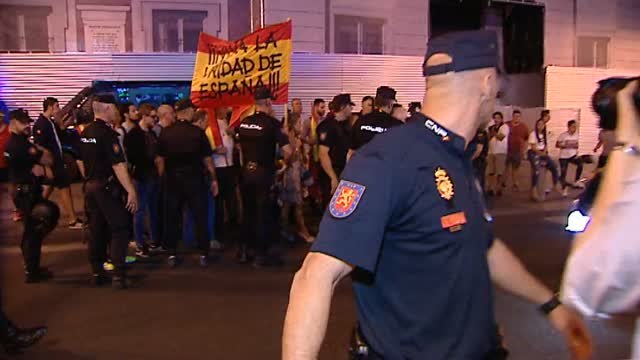 Ciudadanos de Madrid y Zaragoza reivindican el derecho a decidir de Cataluña