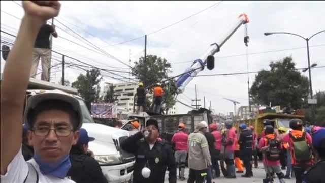 Asciende a 233 el número de muertos tras el terremoto de México