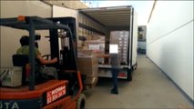 La Guardia Civil requisa dos millones y medio de papeletas en un almacén de Igualada