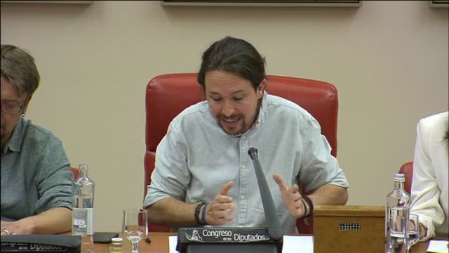 Podemos plantea una asamblea de cargos de todos los partidos para negociar un referéndum legal para Cataluña