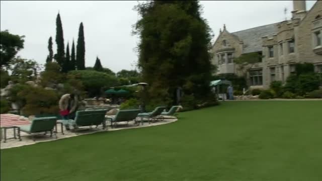 Fallece el fundador de la revista Playboy a los 91 años de edad