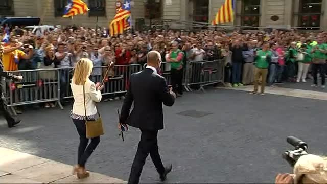 Los alcaldes pro consulta se reúnen en el Ayuntamiento de Barcelona