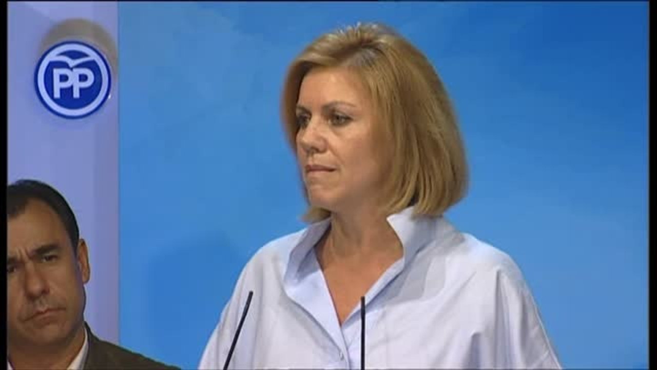 Cospedal pide a la Generalitat que "deje en paz" a las instituciones y pare de "acosar" a los catalanes