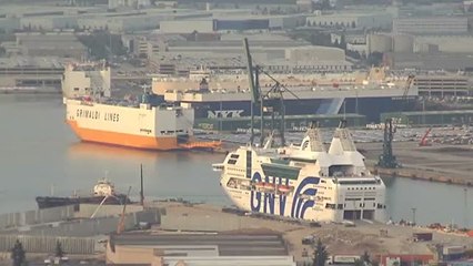 Ya está en el Puerto de Barcelona uno de los ferris que acogerá policías y guardiaciviles del 1-O