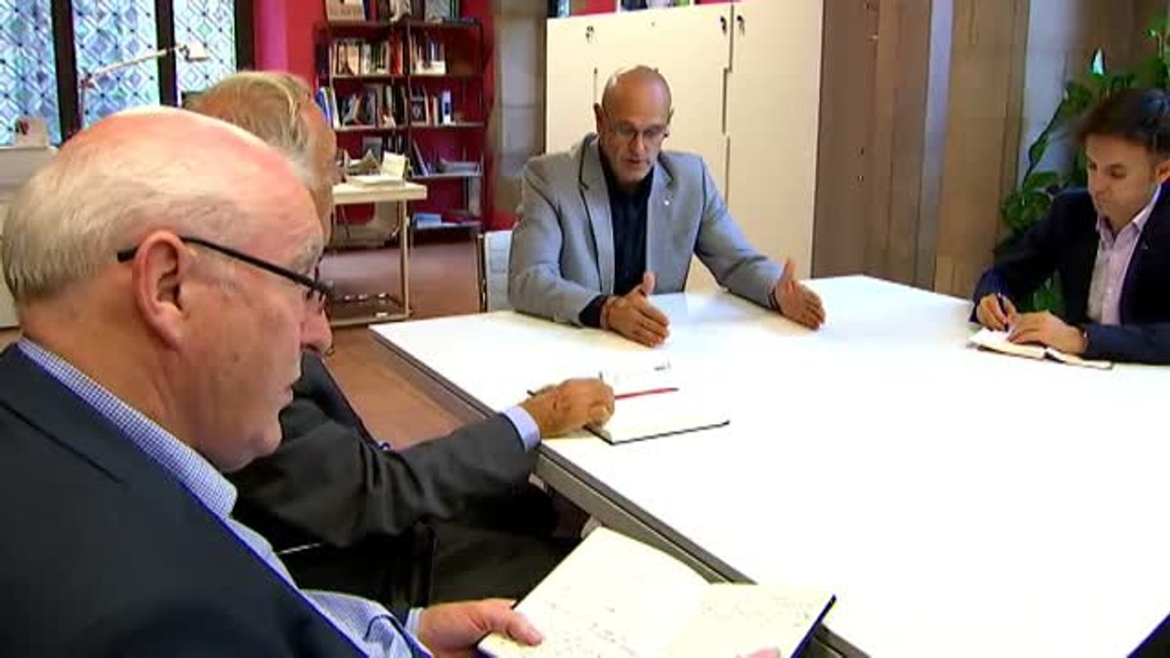 Encuentro de Romeva con la primera delegación de observadores internacionales