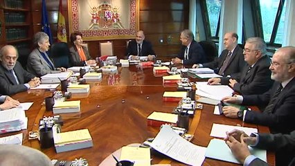El Tribunal Constitucional se reúne de urgencia y deja el &#039;procés&#039; sin validez