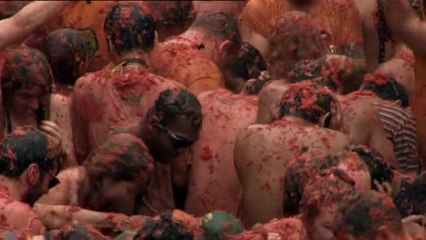 22.000 personas acuden a la 72 edición de la Tomatina