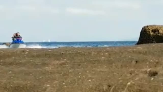 Motos de agua, el nuevo método de las mafias para introducir inmigrantes en España