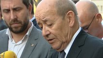 El Ministro del Exterior francés visita a los compatriotas heridos tras el atentado