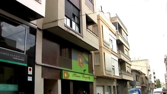 Asesinan a un niño de ocho años y agreden a la mujer de su padre de acogida en Elda