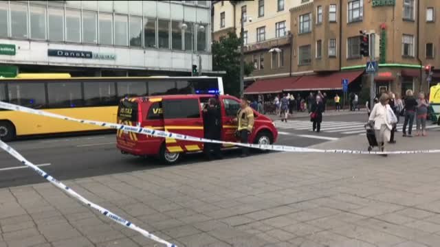Abatido un hombre por la policía después de apuñalar a varias personas en Finlandia